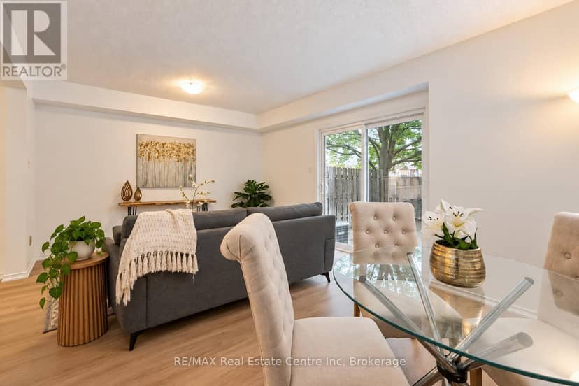 71 - 240 London Road W, Guelph, photo 4