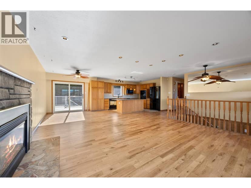 1667 Springhaven Place, Kamloops, photo 2