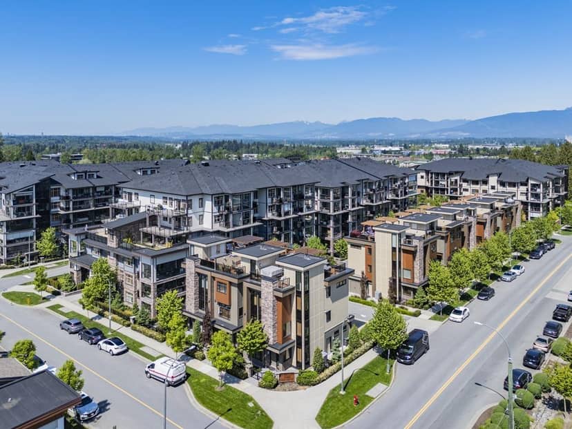 9 8567 204 STREET, Langley