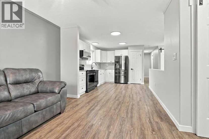 101, 10550 111 Street N, Grande Prairie, photo 5