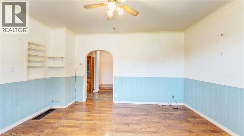 350 PERTH Street, Mount Forest, photo 6