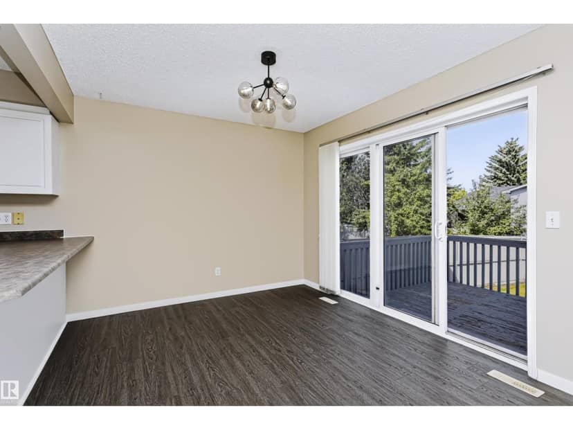 4112 37A AV NW, Edmonton, photo 7