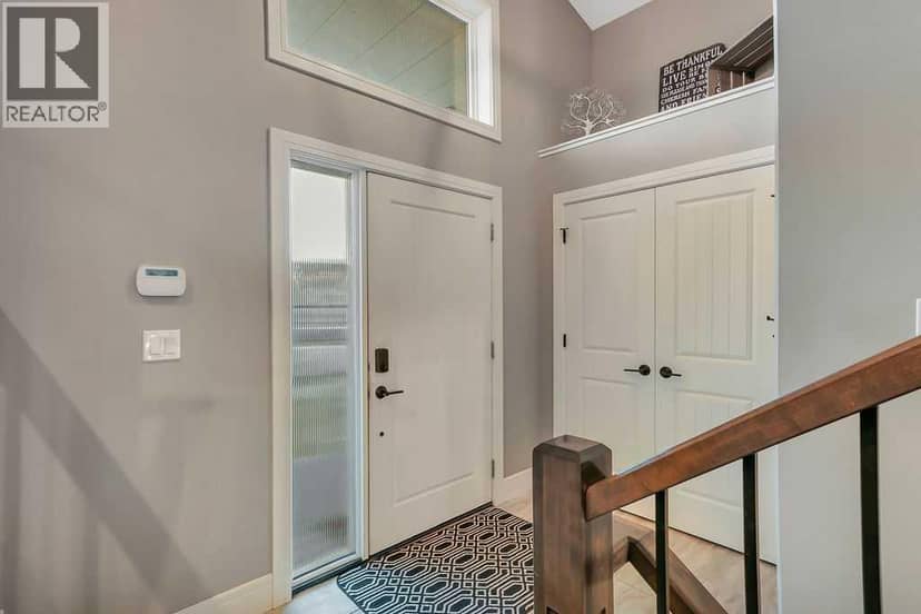 227 Livingston Close, Red Deer, photo 7