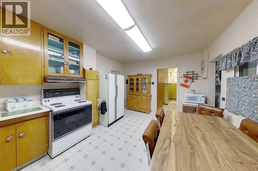 9 5 Street, Kinuso, photo 7