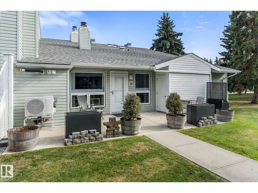 #38 2115 118 ST NW, Edmonton