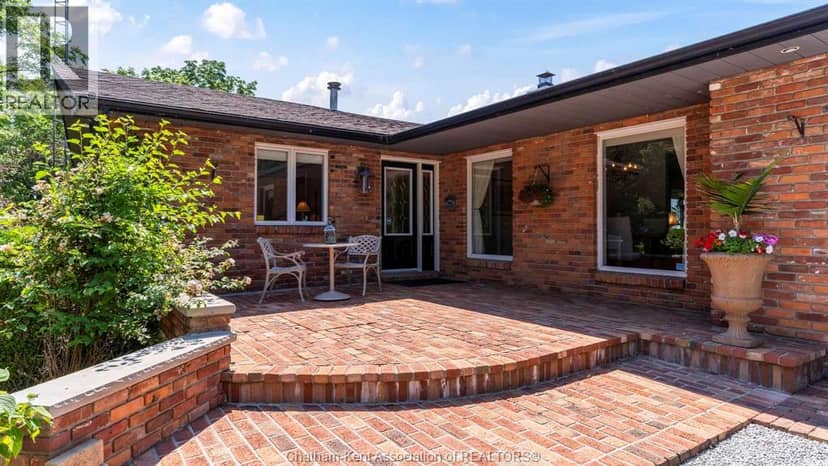 7678 TALBOT TRAIL West, Cedar Springs, photo 4