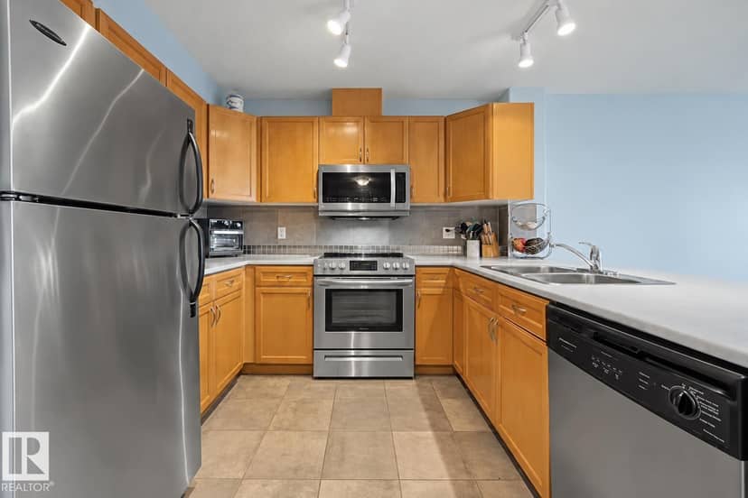 #303 530 Hooke Rd NW, Edmonton, photo 2