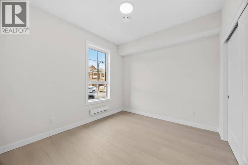 124 Greenwich Drive NW, Calgary, photo 5