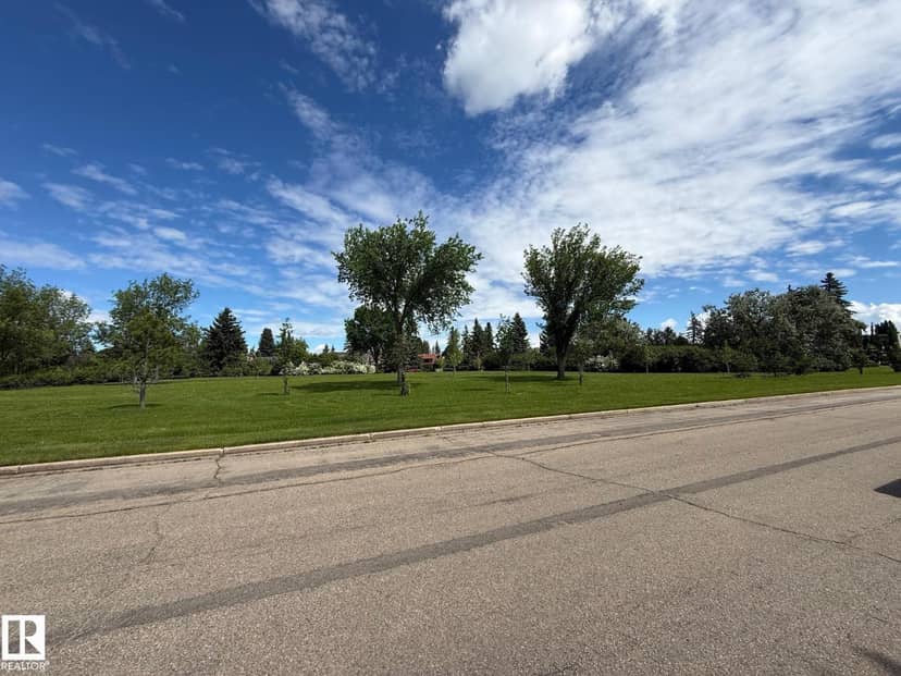 23 B Westbrook Dr NW, Edmonton, photo 2