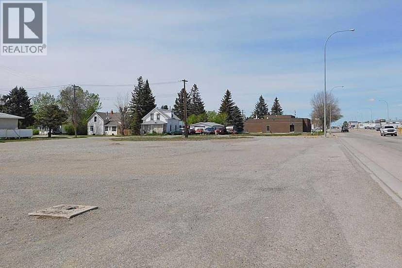4419 1st Street Highway S, Claresholm, photo 3