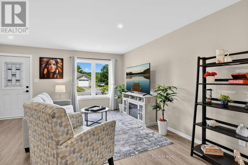 16 Williams Drive, Bancroft, photo 8