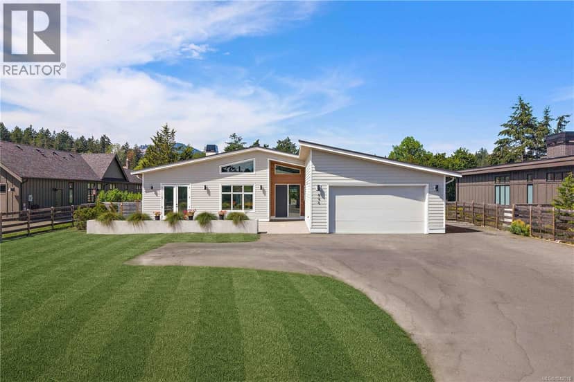 846 Birch Rd, North Saanich