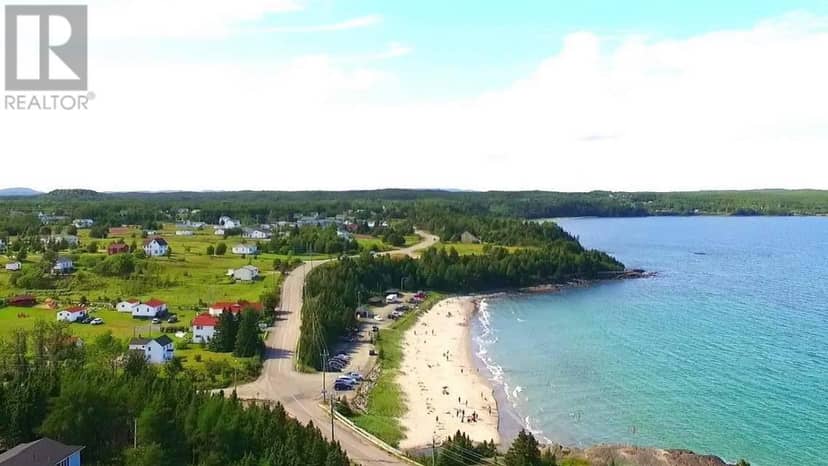 38 Beach Road, Eastport, photo 2