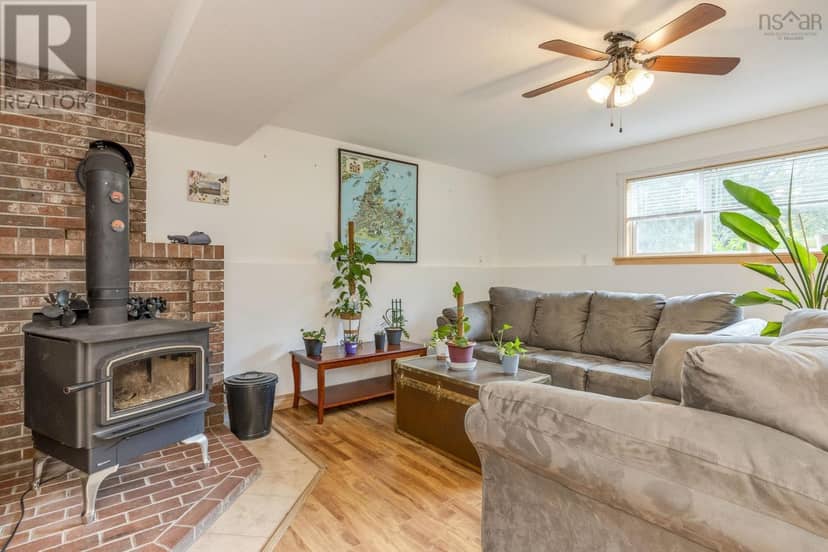 9147 201 Highway, Nictaux, photo 3