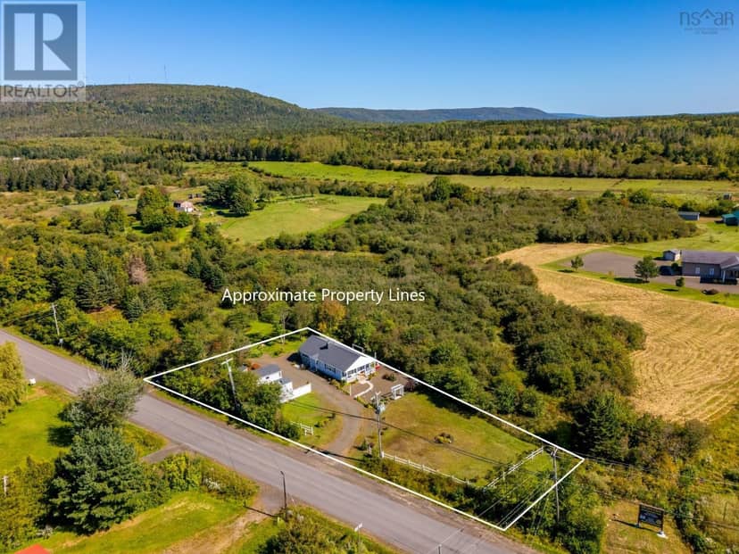 18 Parker Mountain Road, Granville Ferry, photo 3