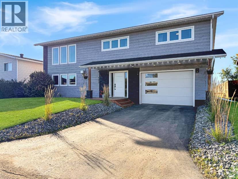 107 6 Avenue SW, Falher, photo 3