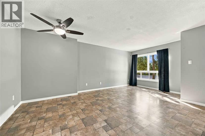 200 ST.CLAIR BOULEVARD Unit# 44, St. Clair, photo 4
