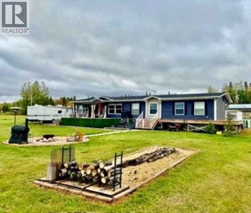 890 Pelican Road, Wabasca