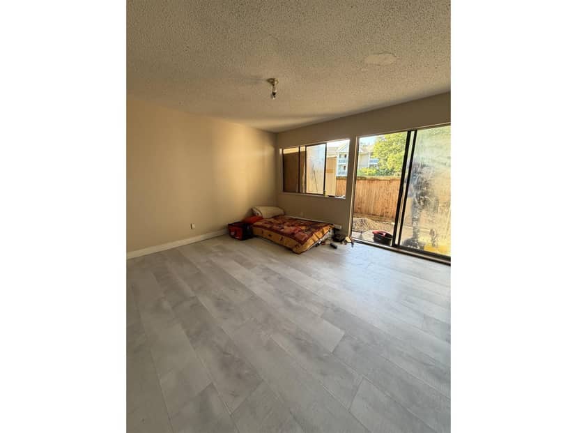 10 17700 60 AVENUE, Surrey
