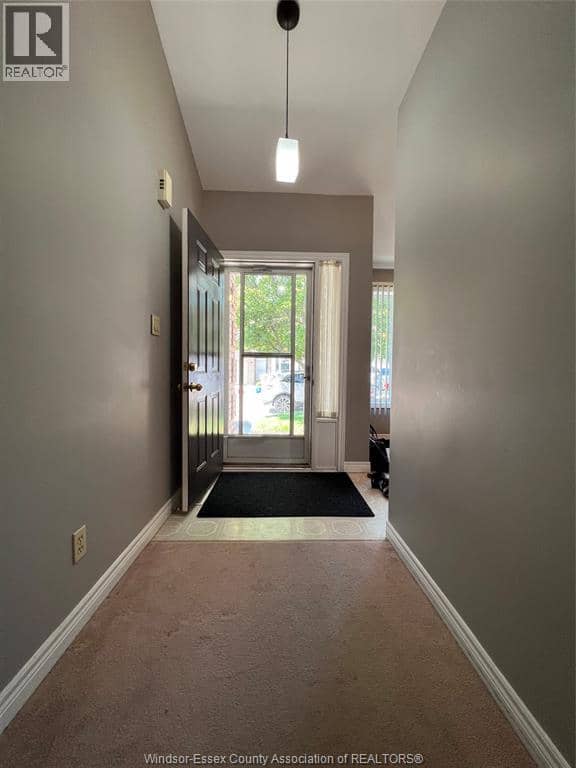 9 Erie Glen CRESCENT, Leamington, photo 3