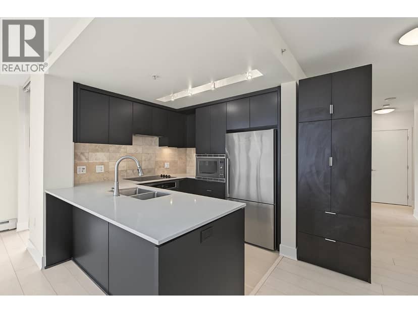 408 158 W 13TH STREET, North Vancouver, photo 6