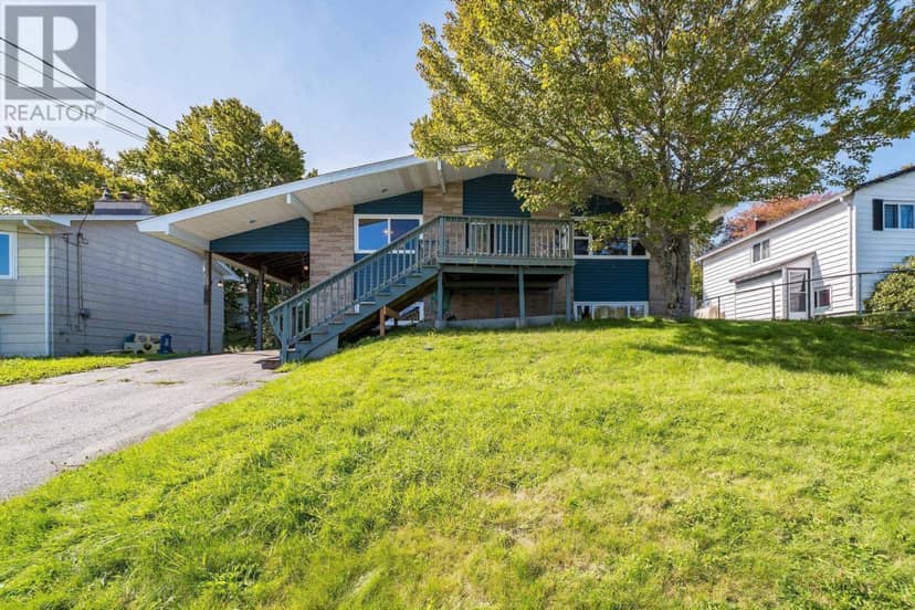 33 Terra Nova Avenue, Lake Loon, photo 2