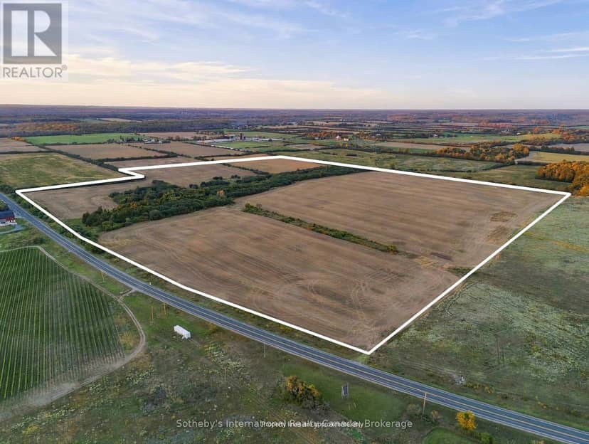 18130 Loyalist Parkway, Prince Edward County