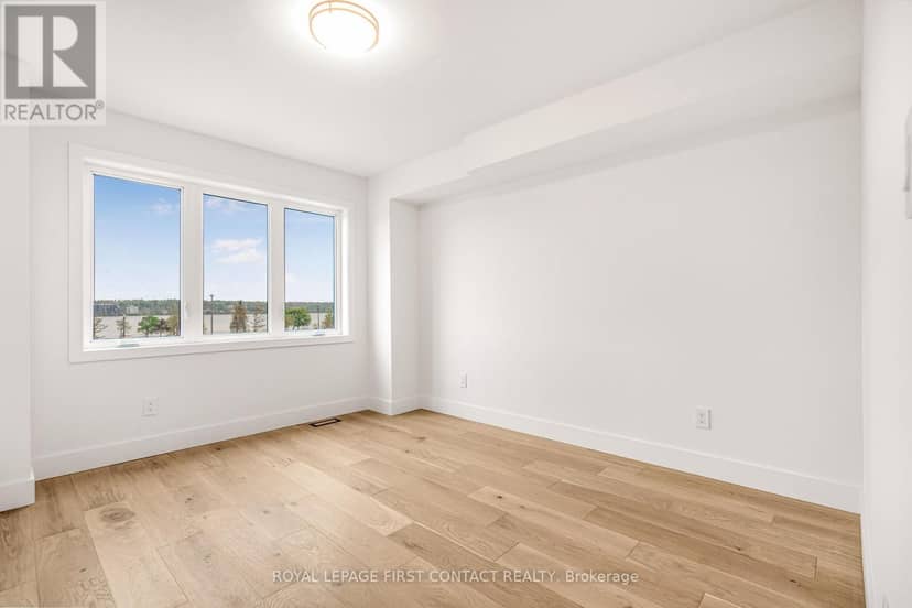 28 Alderwood Lane, Barrie, photo 4