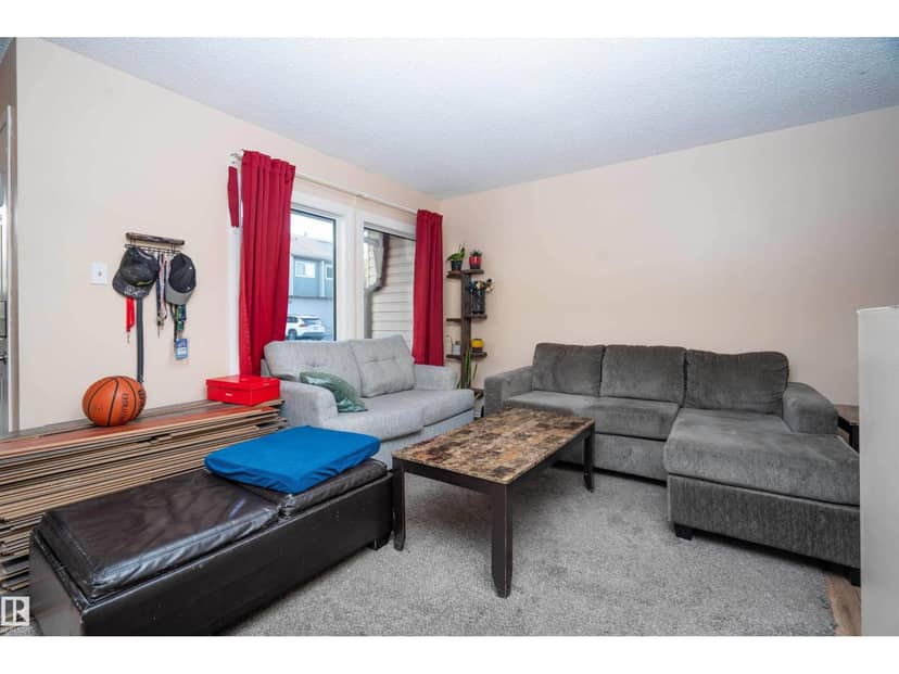 #58 2020 105 ST NW, Edmonton, photo 2