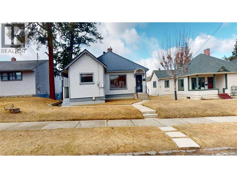 331 10th Avenue S, Cranbrook