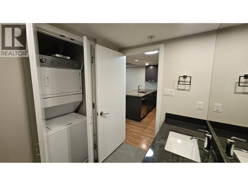 403 2200 DOUGLAS ROAD, Burnaby, photo 7