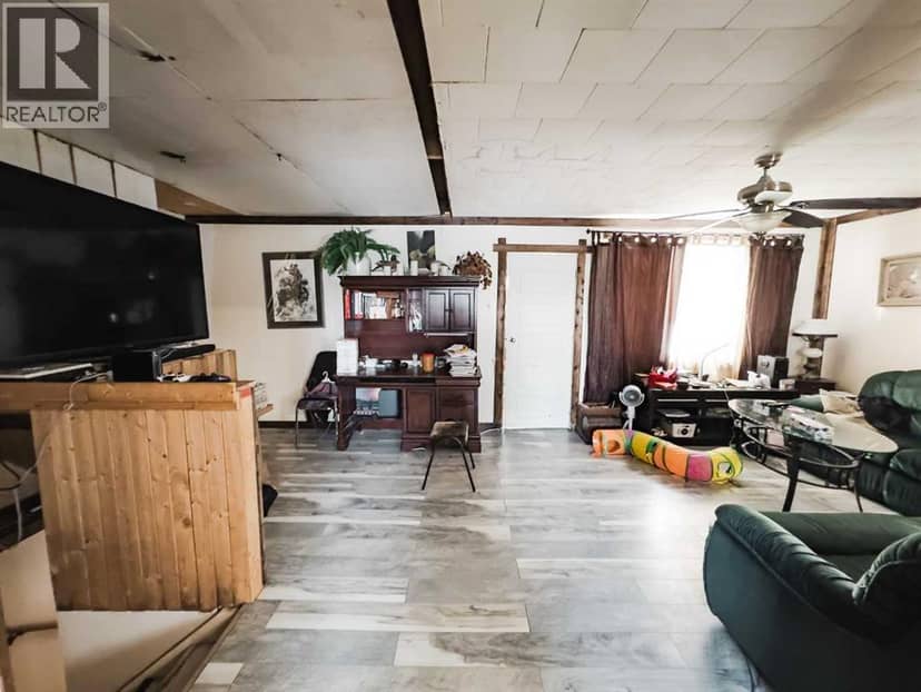 5008 Tardiff Avenue, Fort Vermilion, photo 4