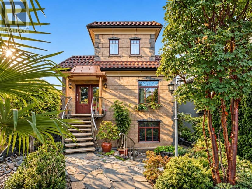 368 E 33RD AVENUE, Vancouver