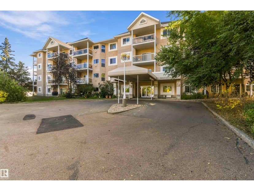 #205 10511 42 AV NW, Edmonton