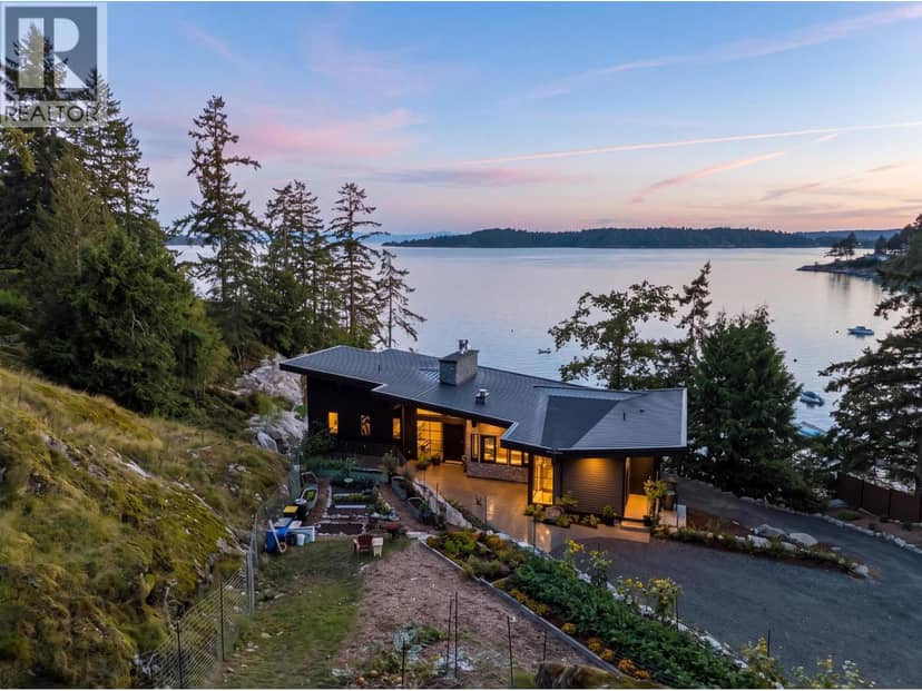 1724 BOWEN BAY ROAD, Bowen Island, photo 2