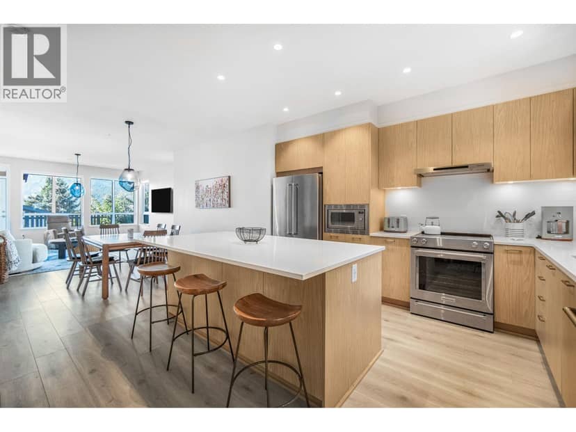 6 41215 GARIBALDI SPRINGS WAY, Squamish, photo 2