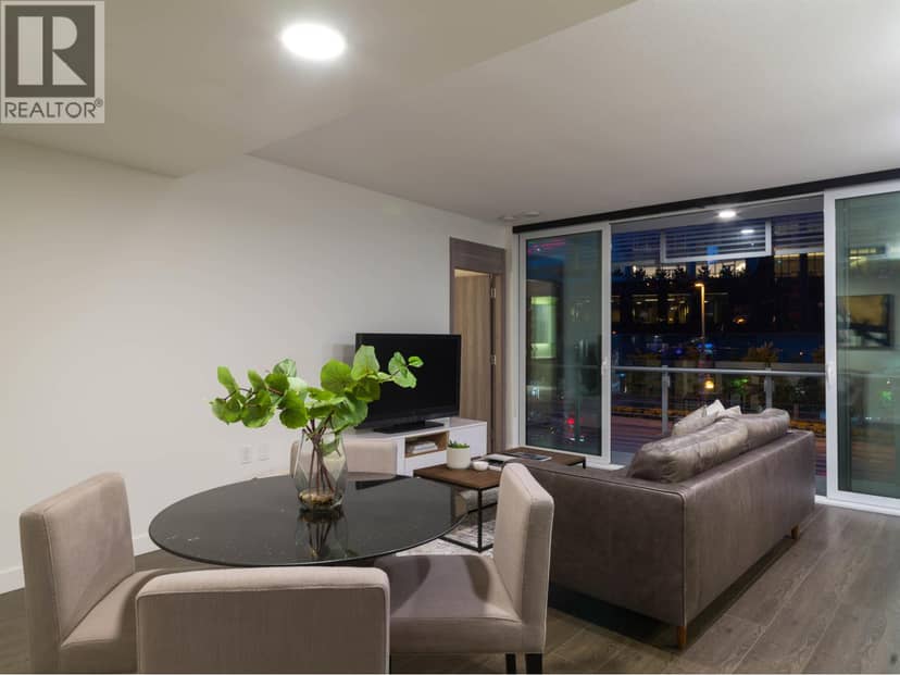 306 89 NELSON STREET, Vancouver, photo 4