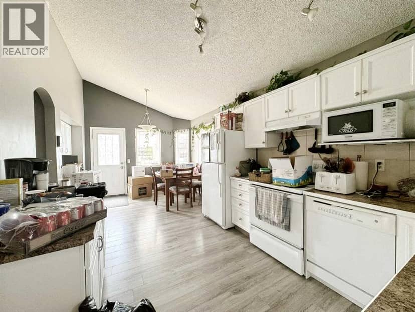 101 Channelside Cove SW, Airdrie, photo 8