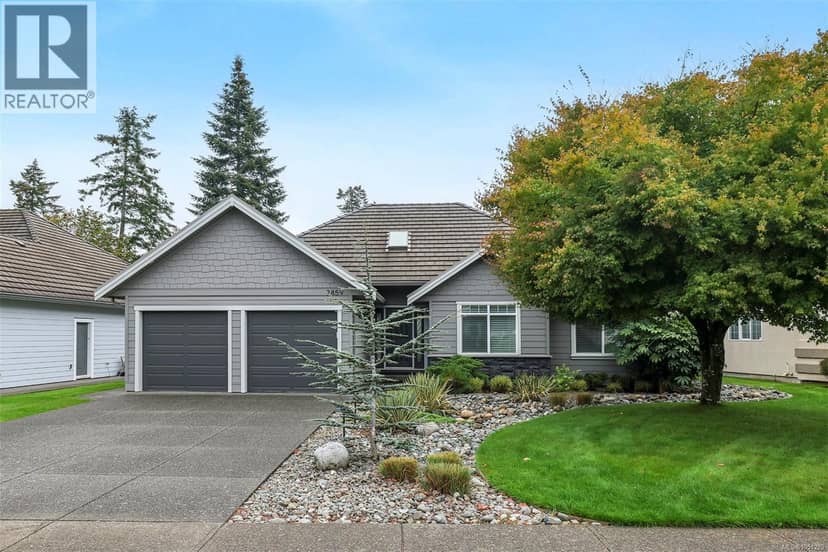 2859 ROYAL VISTA Way, Courtenay
