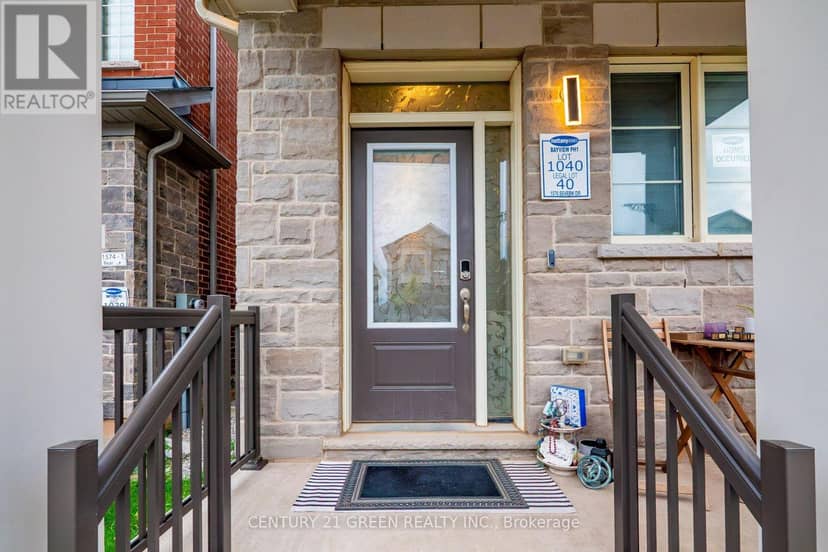 1570 Severn Drive, Milton, photo 5