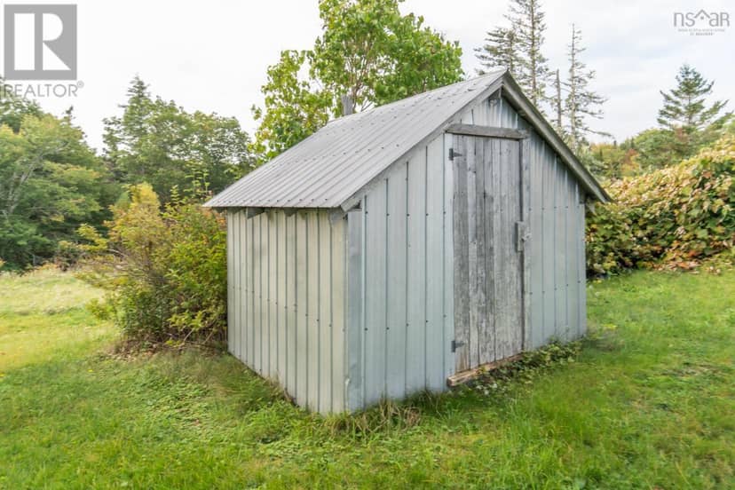 212 Highway 203, Carleton, photo 8