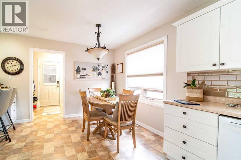 1622 11 Avenue, Wainwright, photo 7
