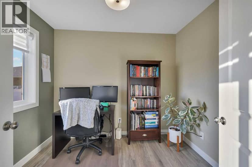 102, 6300 58A Street, Rocky Mountain House, photo 5