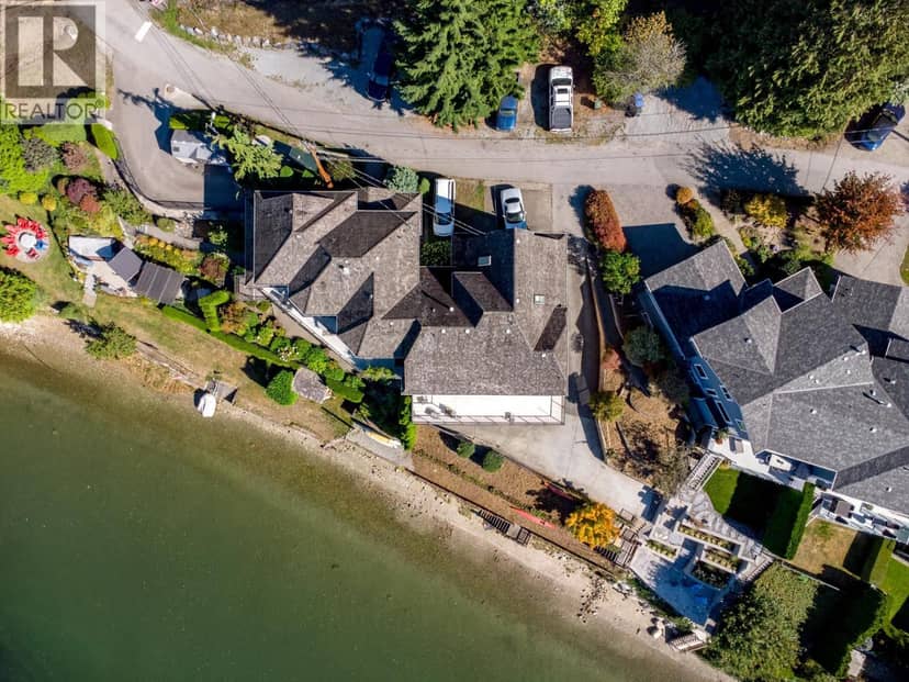 1678 BEACH AVENUE, Port Moody