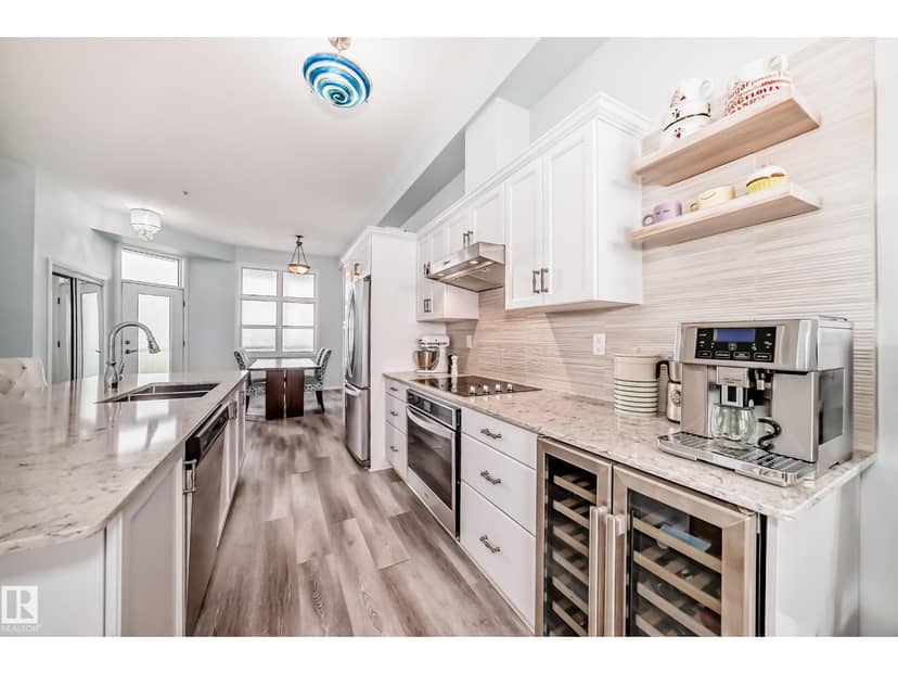 #414 9507 101 AV NW, Edmonton