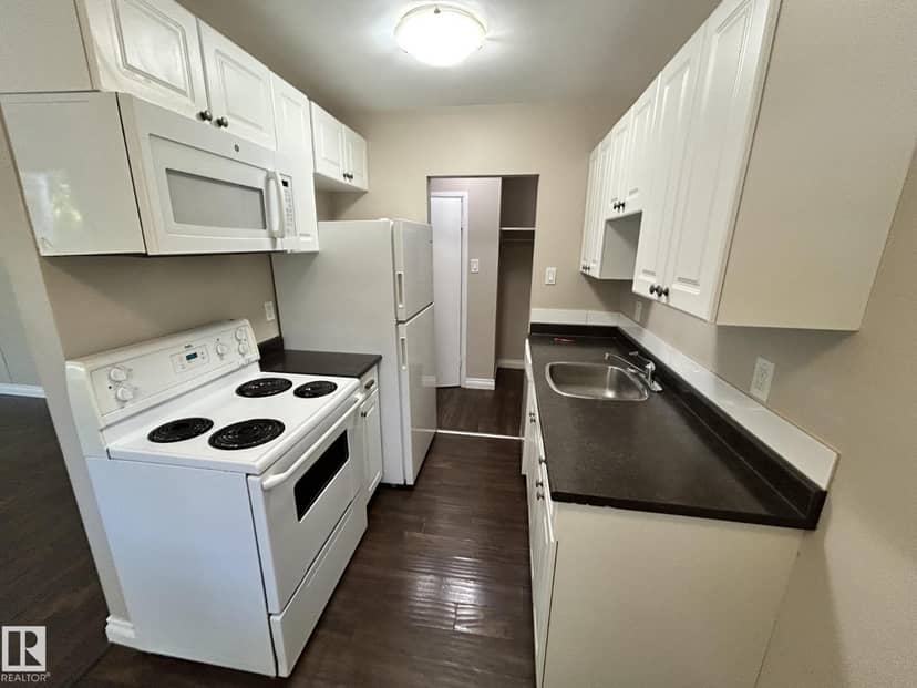 11812 45 ST NW, Edmonton, photo 6