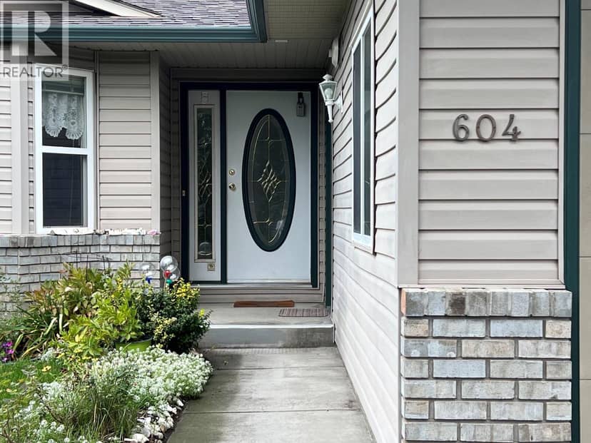 604 6th Avenue, Vernon