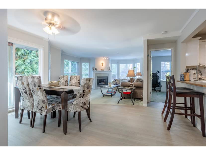 205 6557 121 STREET, Surrey