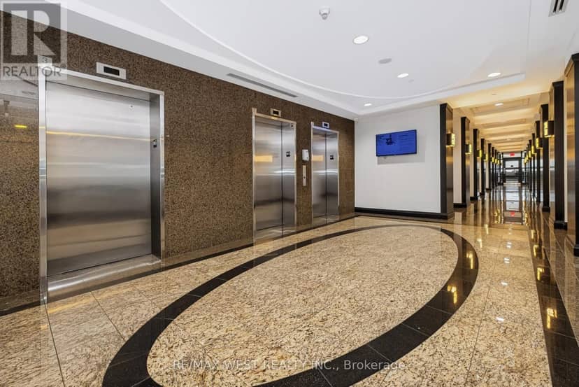 209 - 1403 Royal York Road, Toronto, photo 6