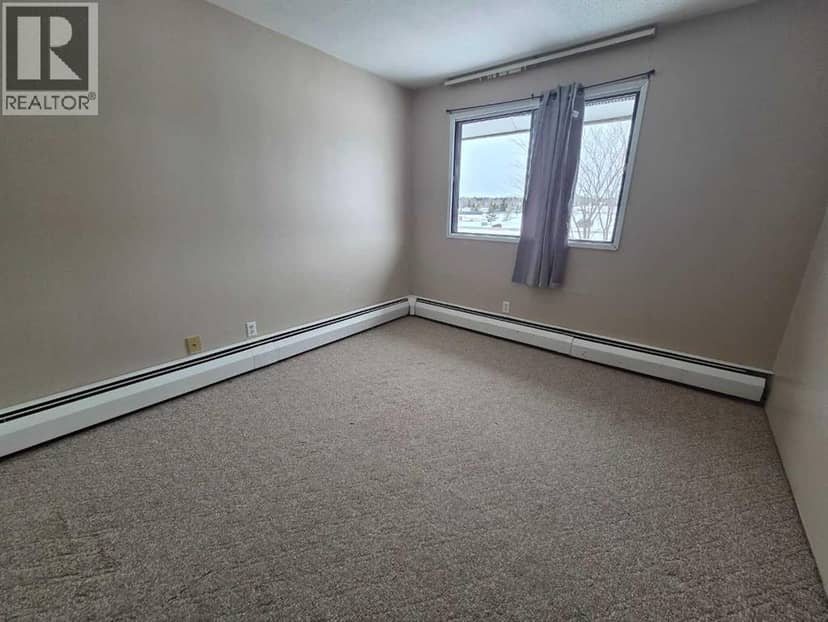301, 5317 5 Avenue, Edson, photo 6